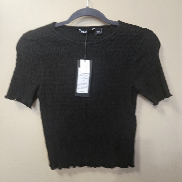 NWT ONLY  Smocked Top Jersey Cotton Top Women's Size S Cropped - Picture 1 of 4
